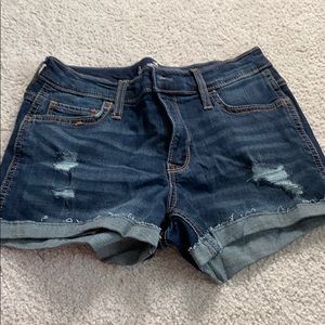 never worn, ripped jean shorts